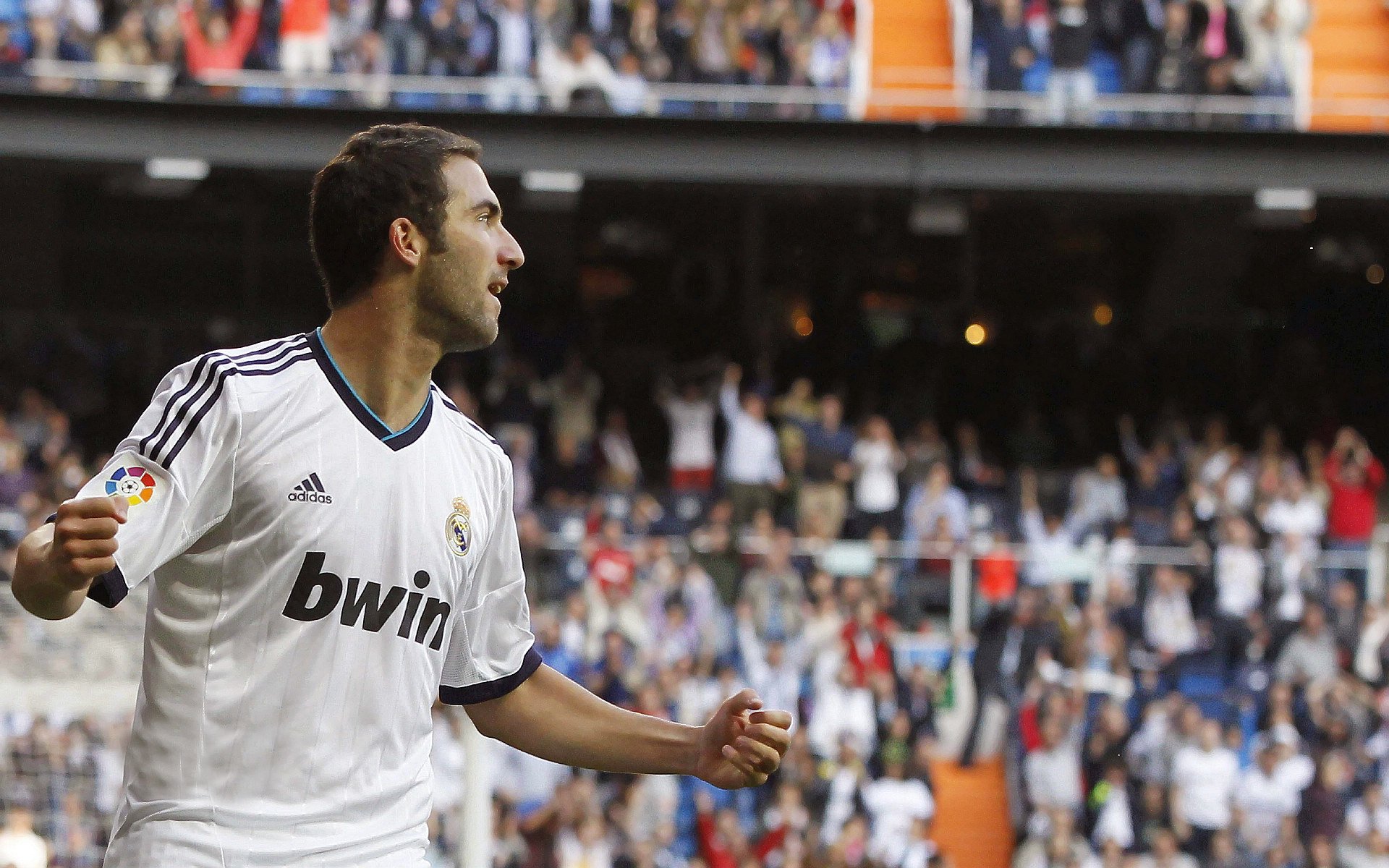 2026世界杯焦点战,辽宁队踏平上海队,一场改写中国足球格局的较量